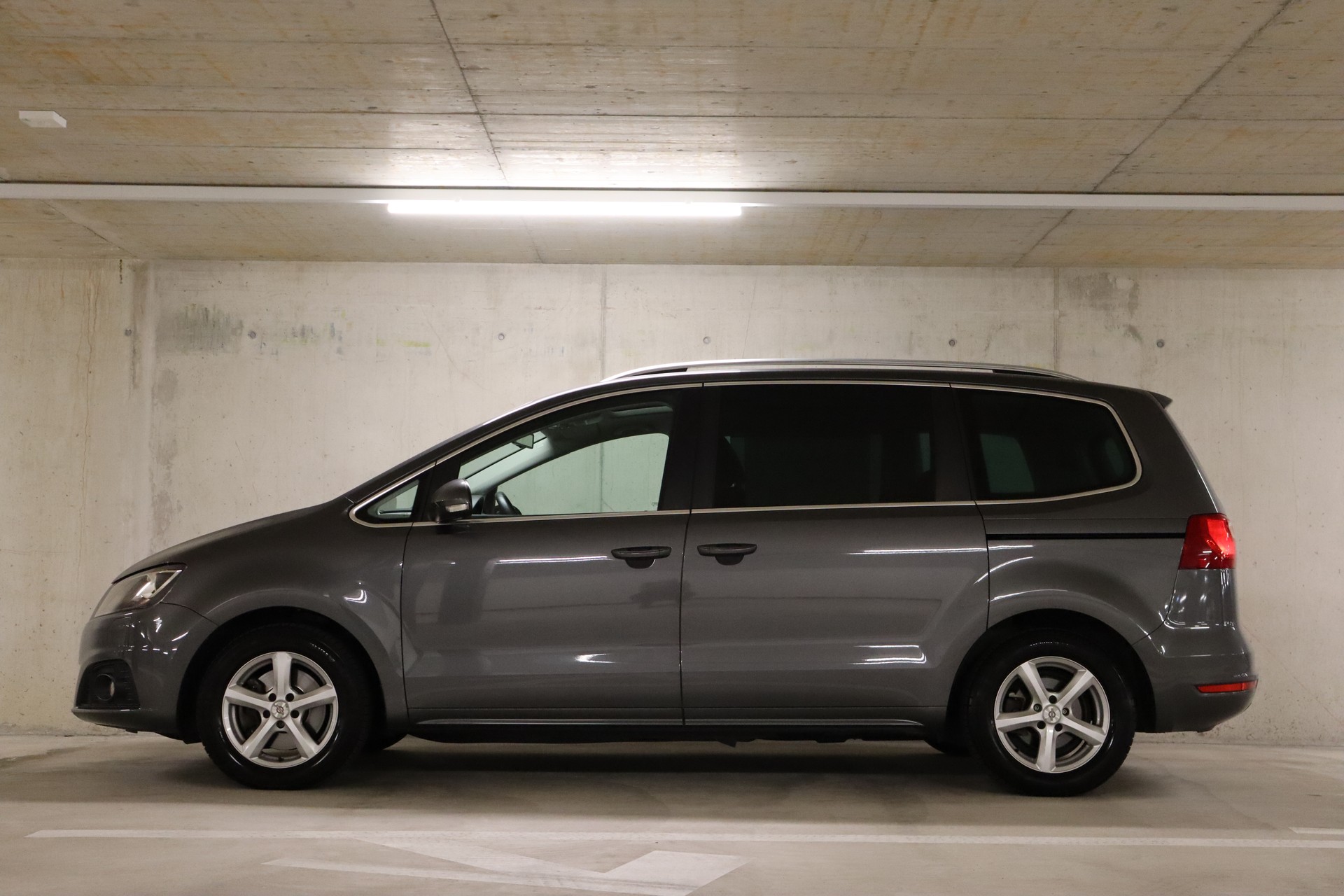 SEAT Alhambra 2.0 TDI Style Eco DSG-image-5