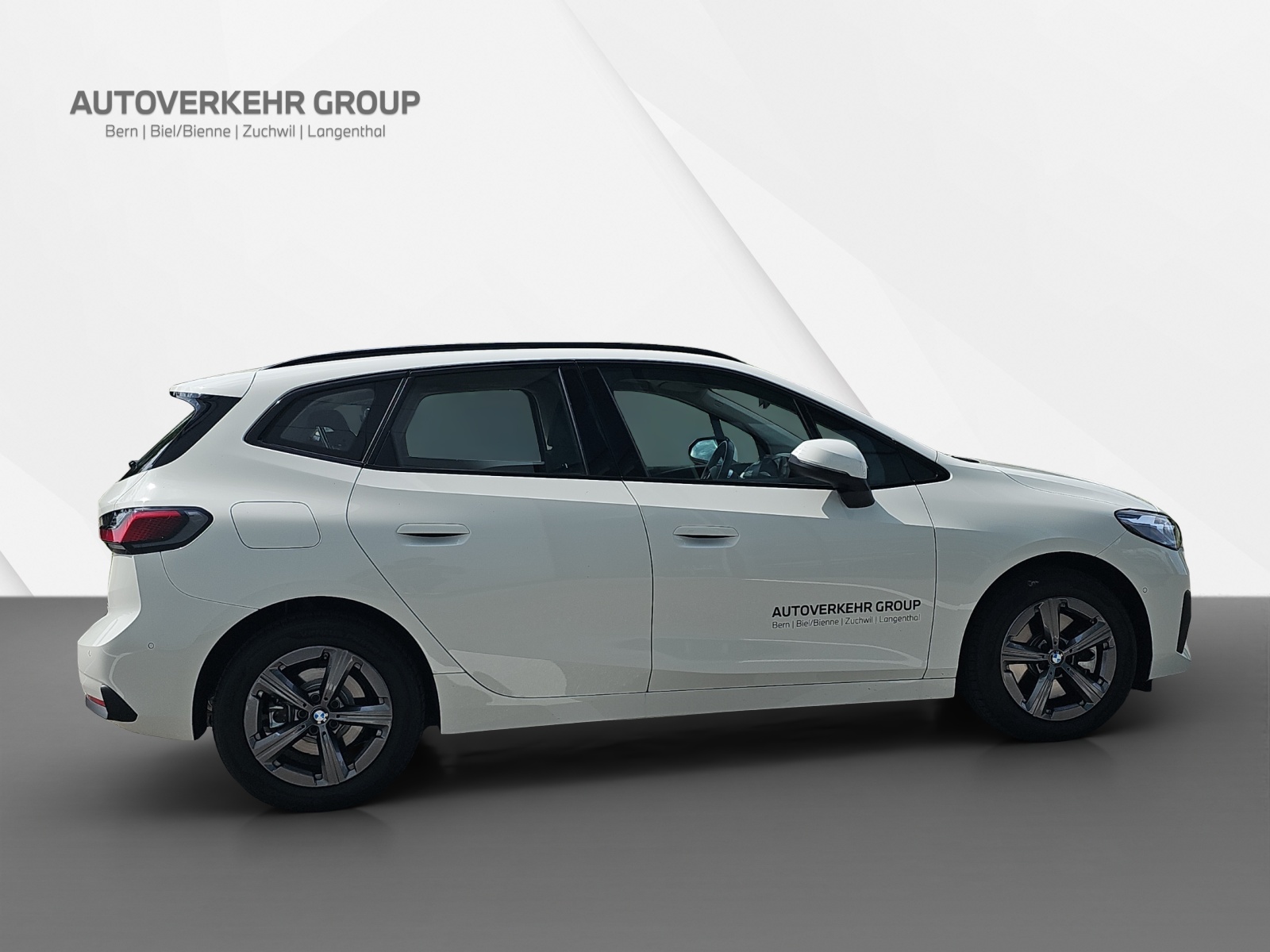 BMW 230e xDrive Act. Tourer-image-7