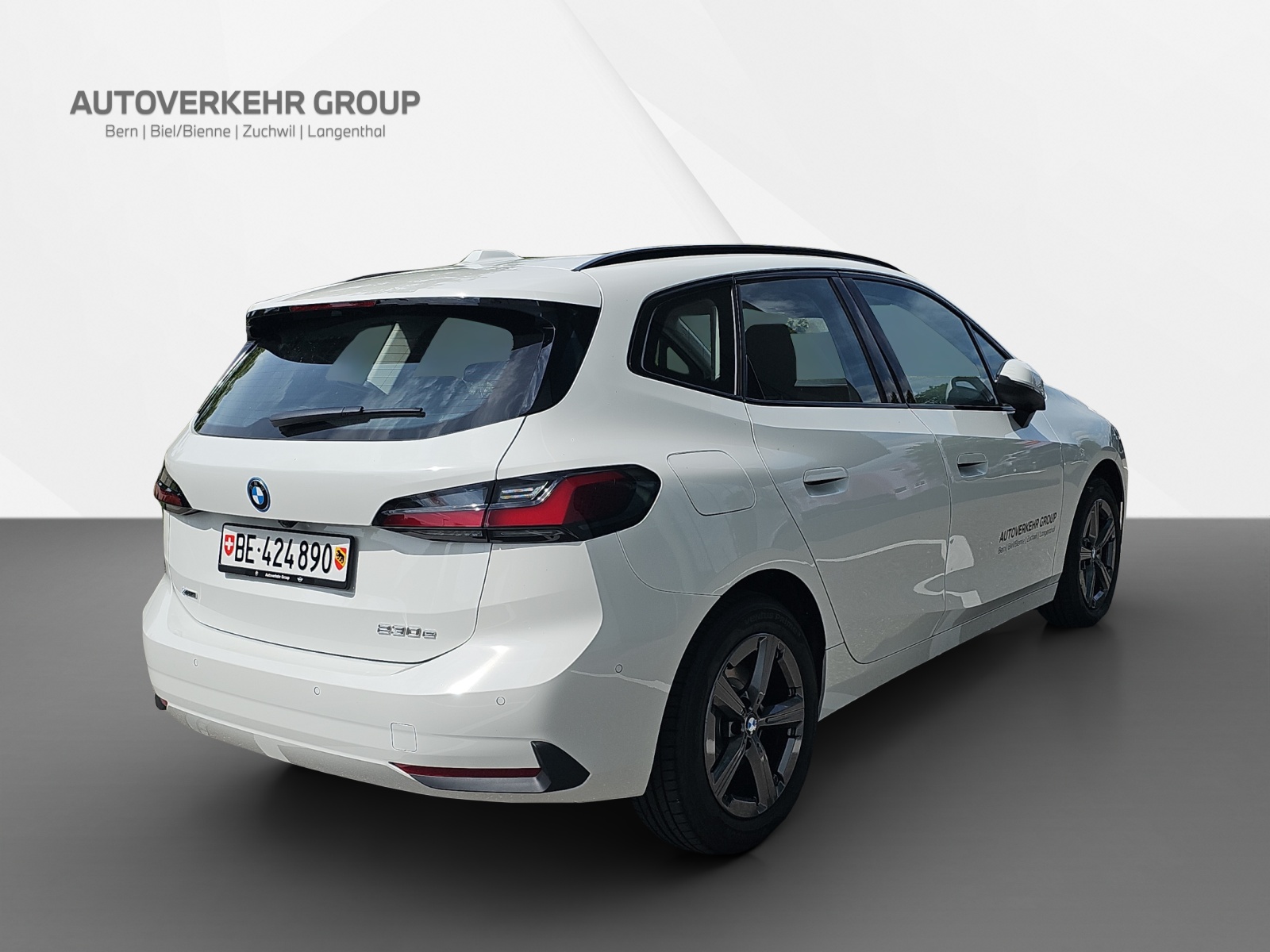 BMW 230e xDrive Act. Tourer-image-6