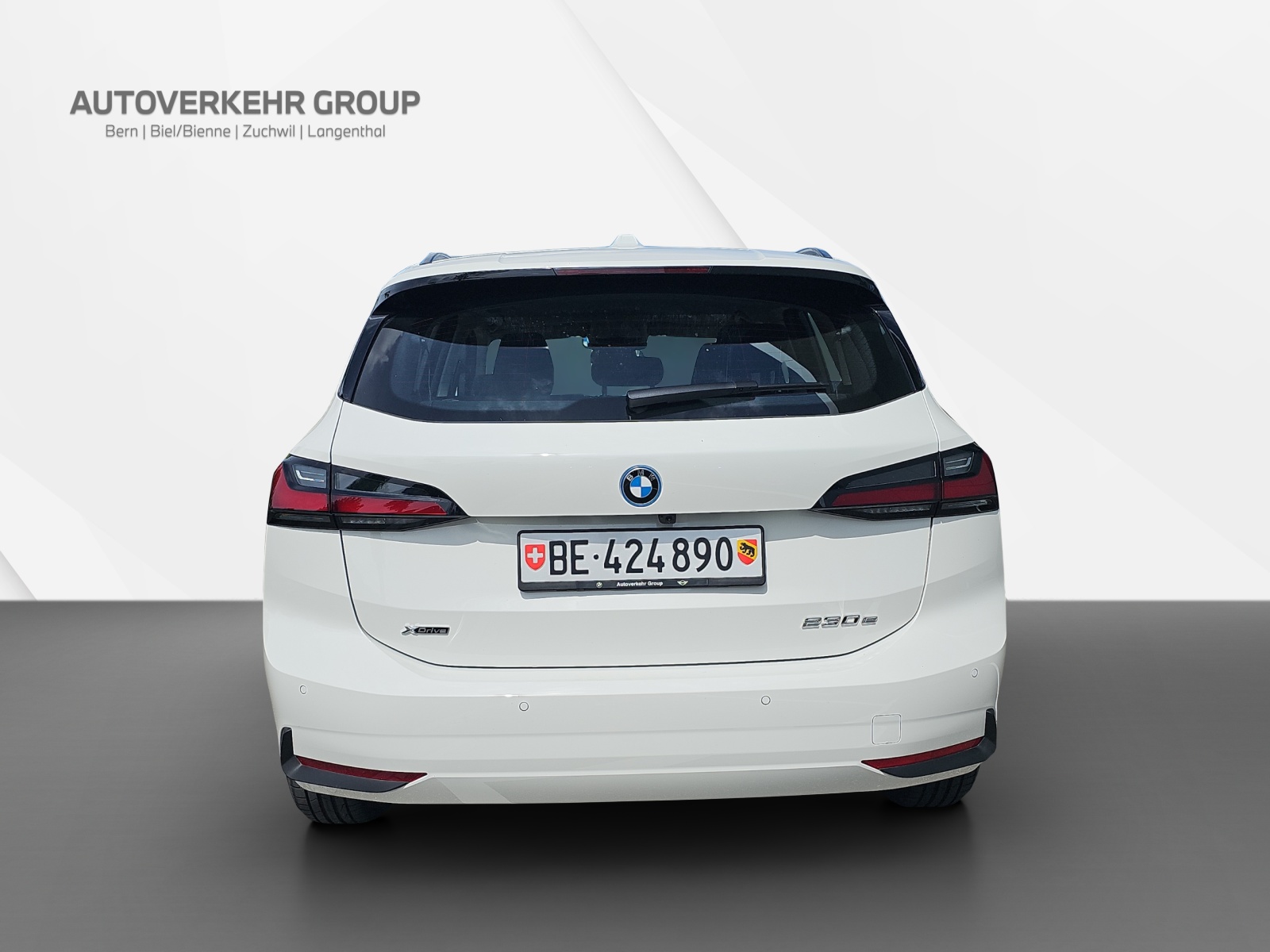 BMW 230e xDrive Act. Tourer-image-5