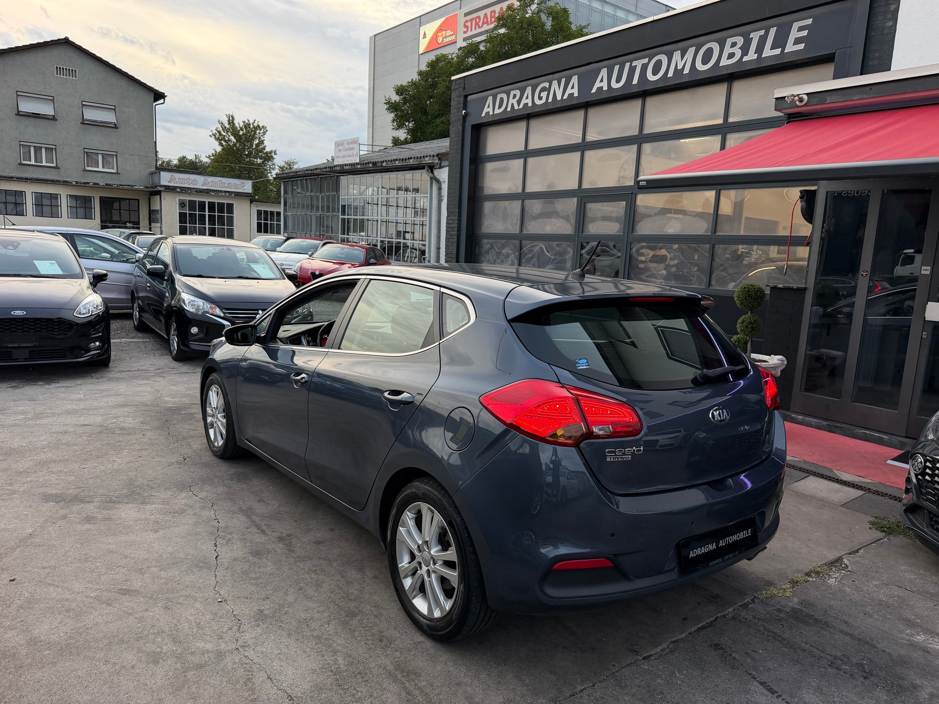 KIA Cee'd 1.6 GDi Style DCT-image-6
