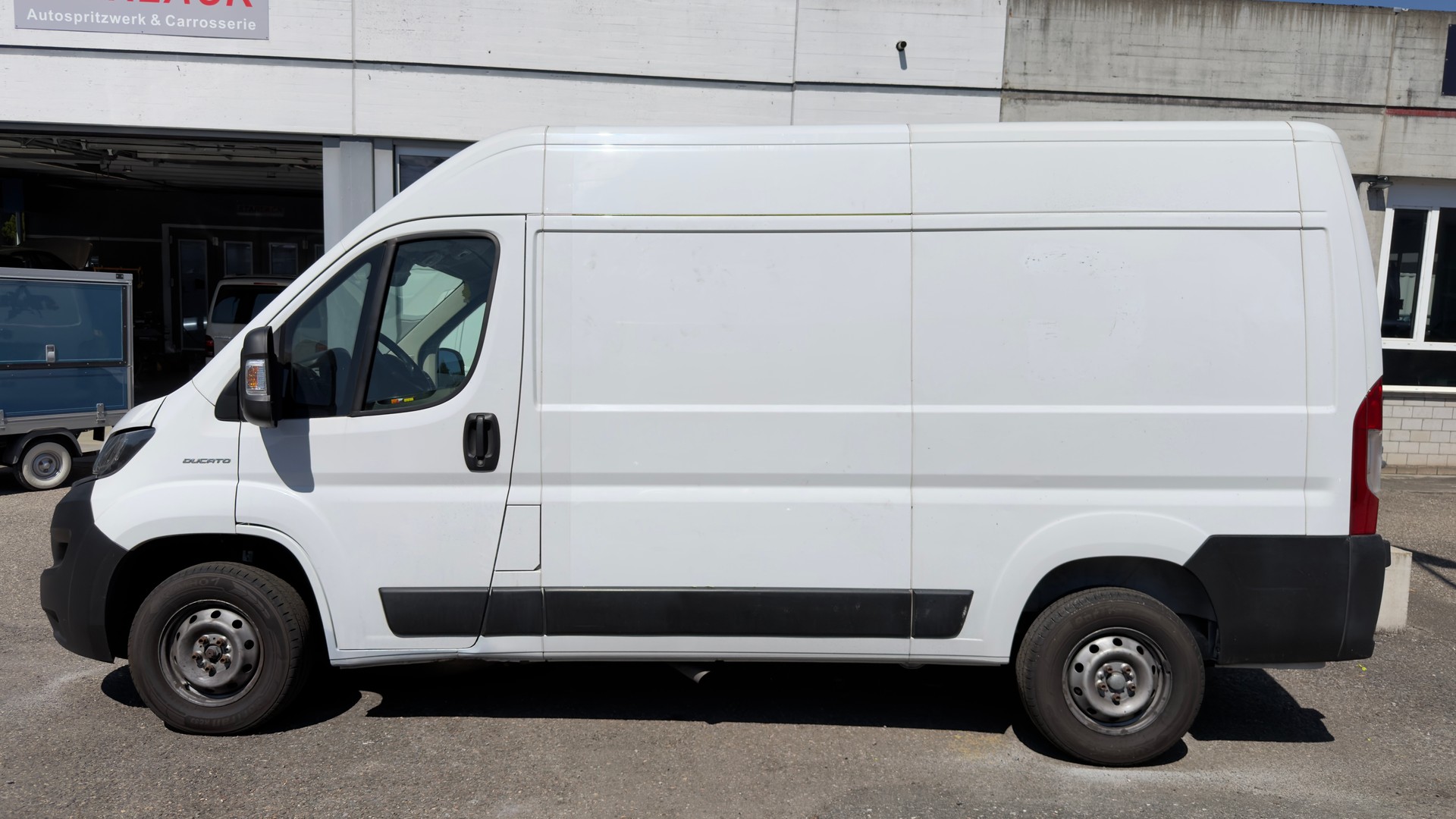 FIAT Ducato 35 2.2 MJ-image-1
