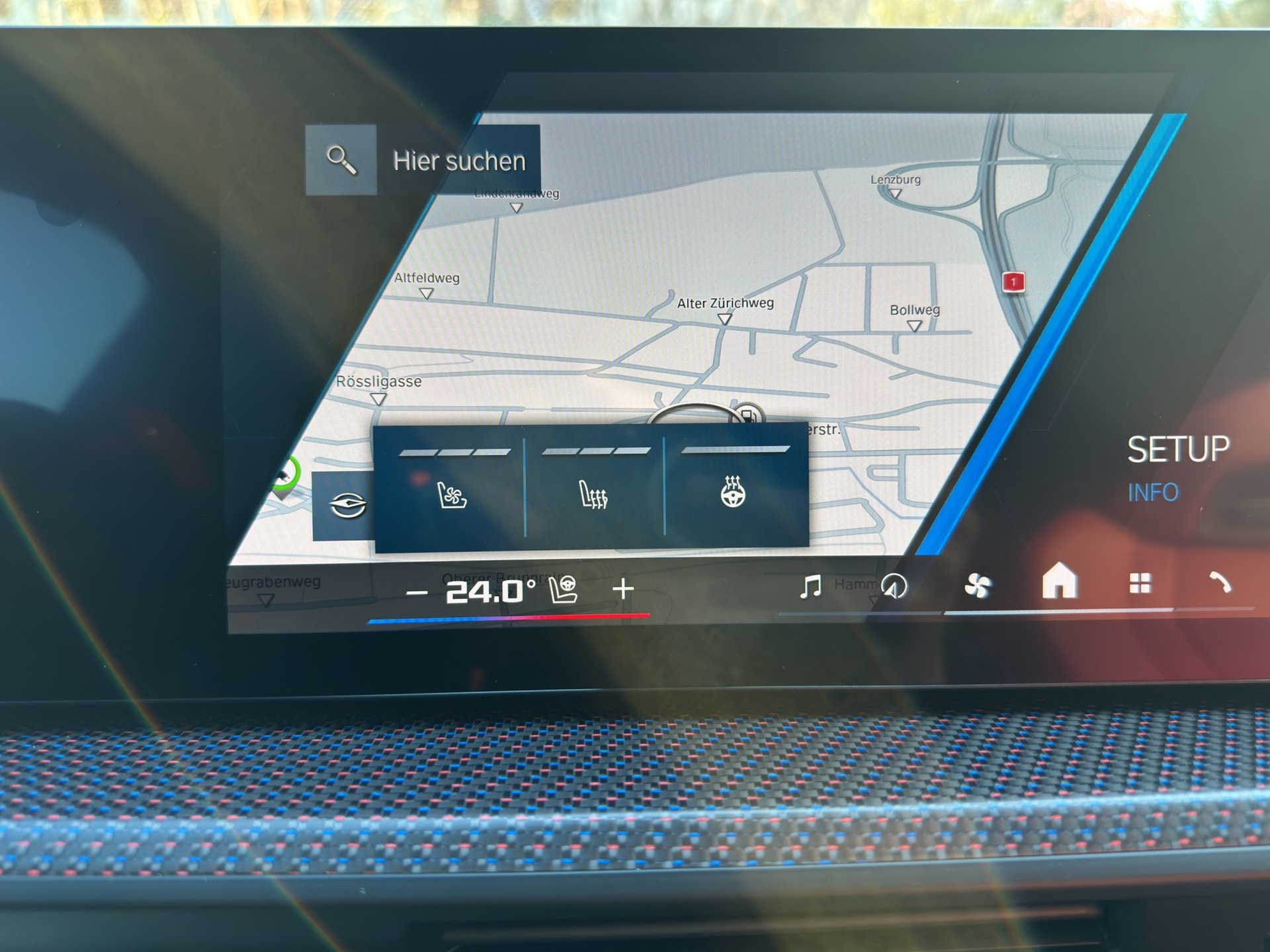 BMW XM xDrive PHEV Label (CH) INDIVIDUAL M Driver's Package-image-20