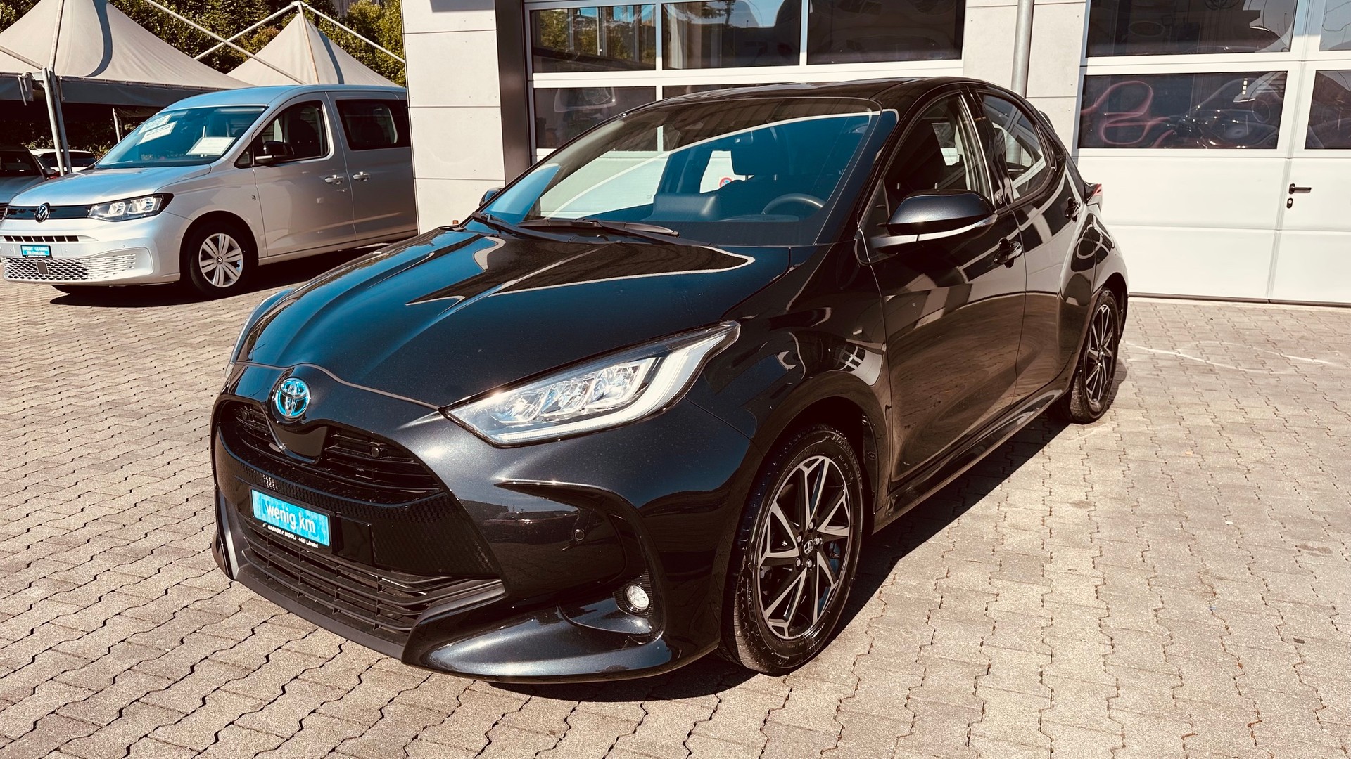 TOYOTA Yaris 1.5 Trend e-CVT-image-20