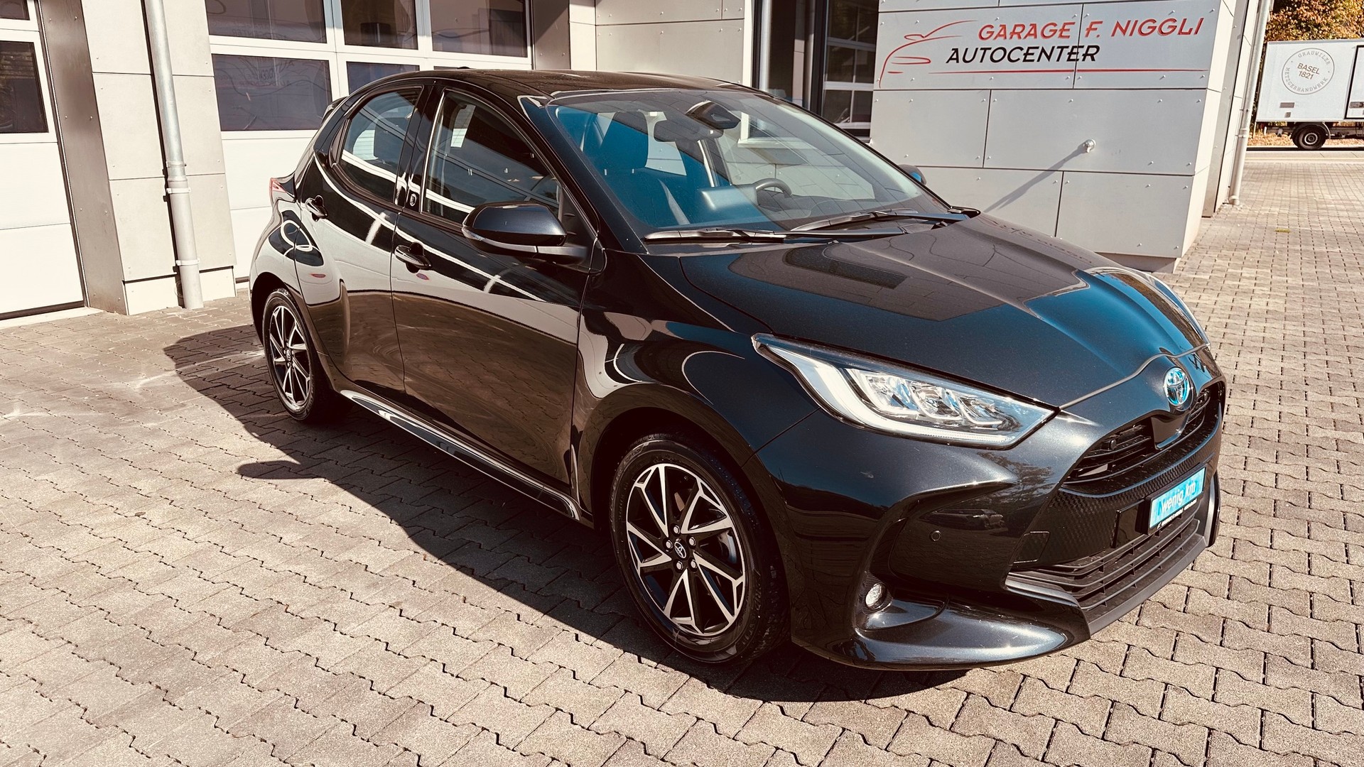 TOYOTA Yaris 1.5 Trend e-CVT
