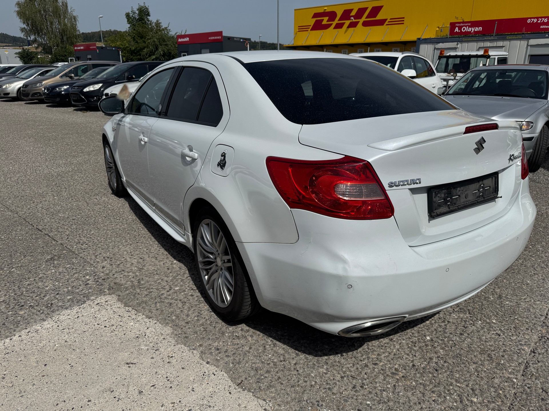 SUZUKI Kizashi 2.4 GL Top 4WD CVT-image-5