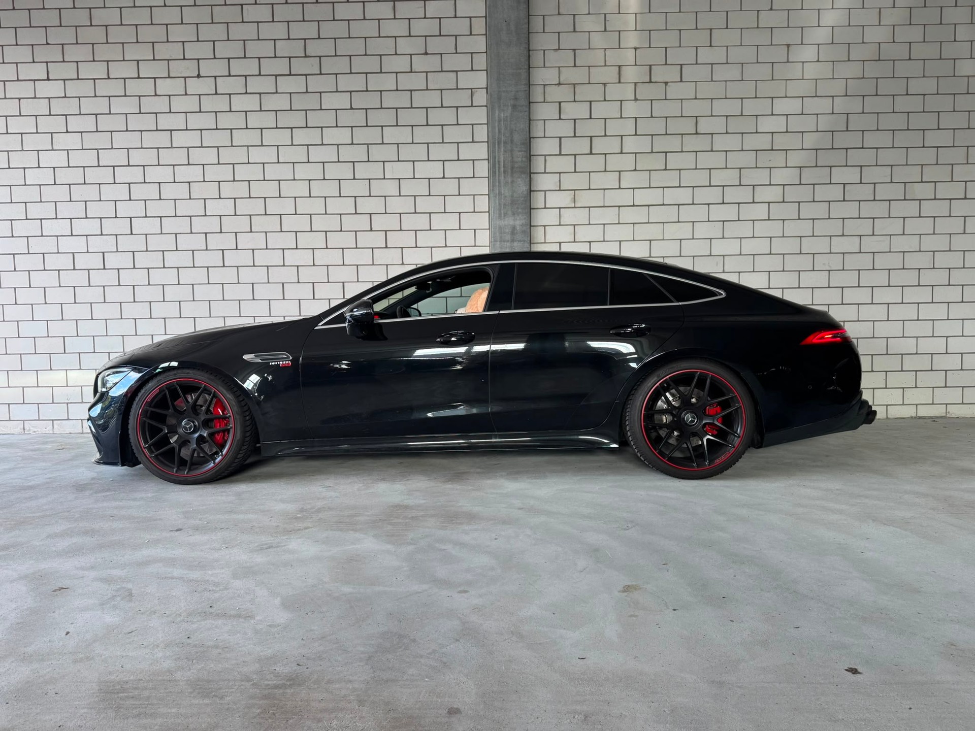 MERCEDES-BENZ AMG GT 4 63 4Matic+ Speedshift MCT Full Carbon + BRABUS 700 PS / 950 NM-image-0