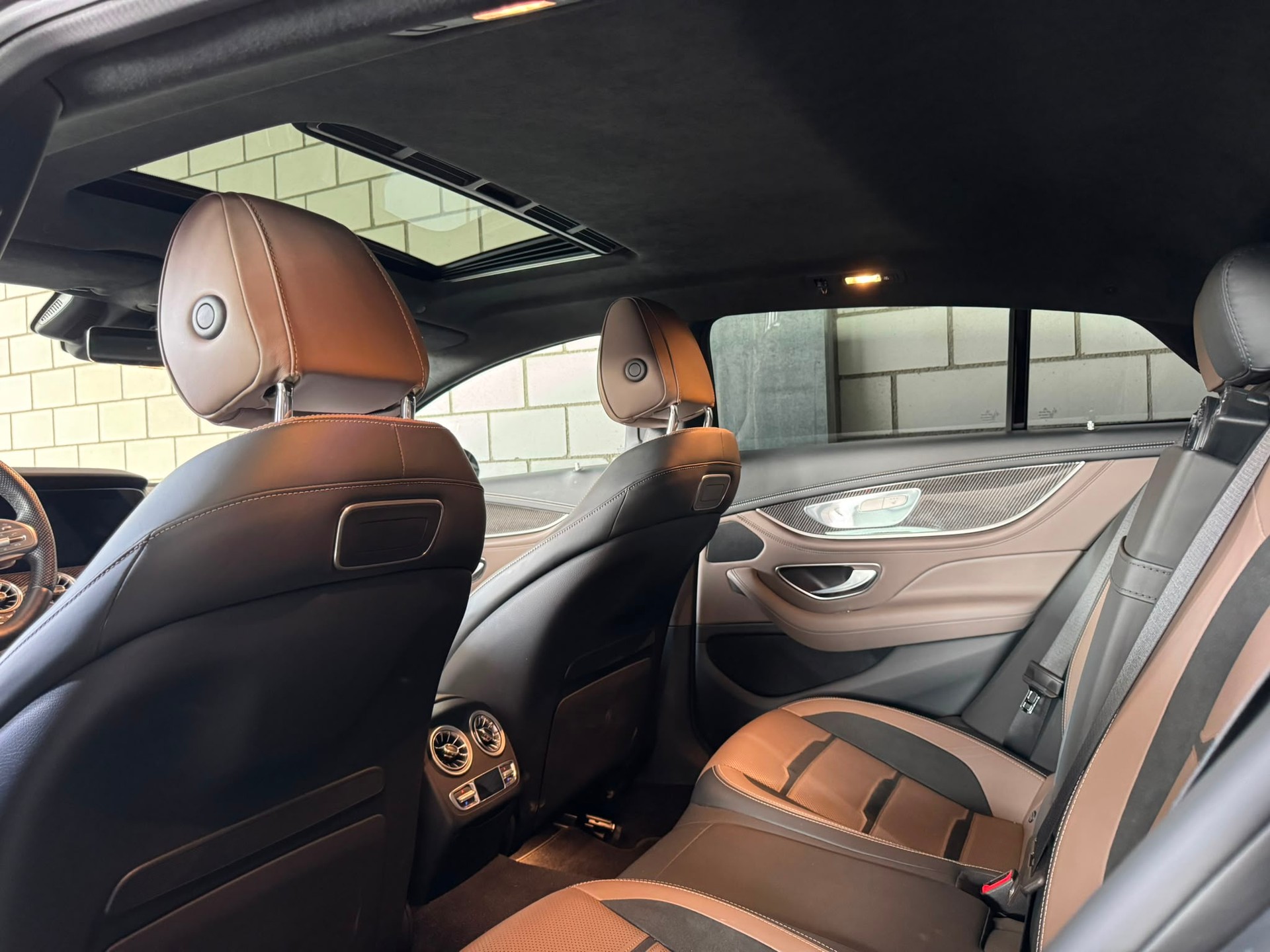 MERCEDES-BENZ AMG GT 4 63 4Matic+ Speedshift MCT Full Carbon + BRABUS 700 PS / 950 NM-image-7