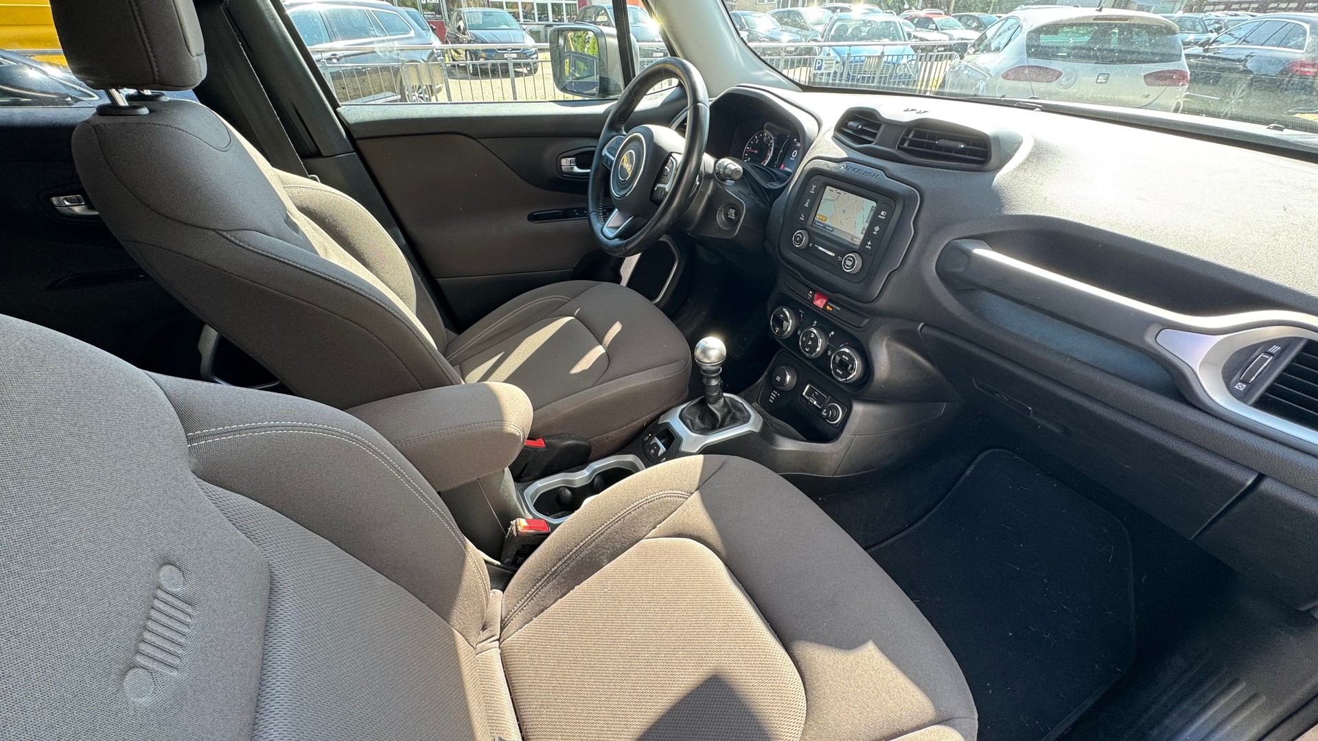 JEEP Renegade 2.0 CRD Night Eagle AWD-image-9