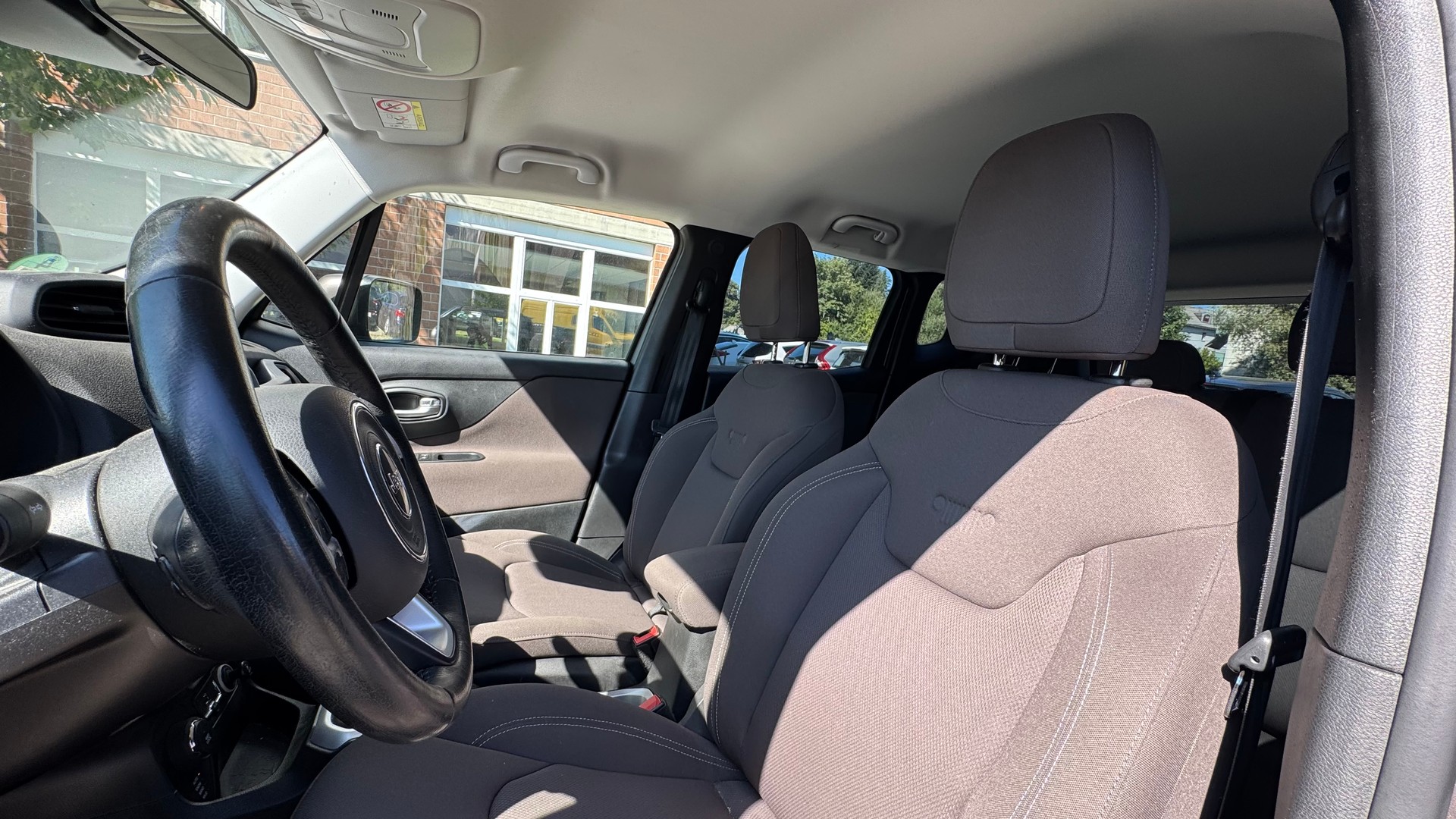 JEEP Renegade 2.0 CRD Night Eagle AWD-image-6