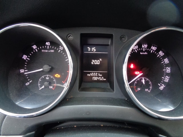 SKODA Yeti 1.8 TSI Clever 4x4-image-12