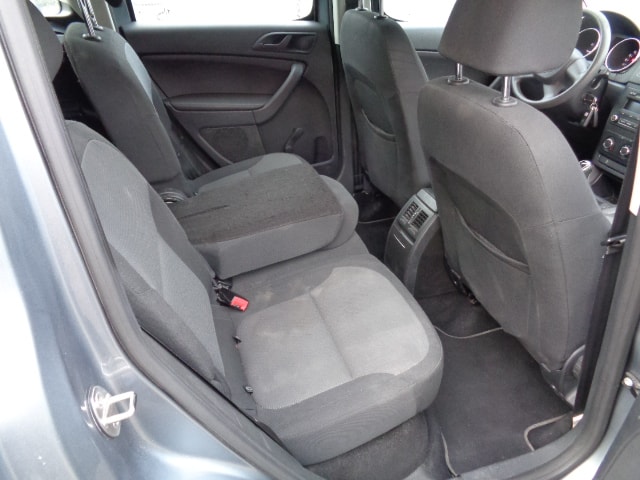 SKODA Yeti 1.8 TSI Clever 4x4-image-9