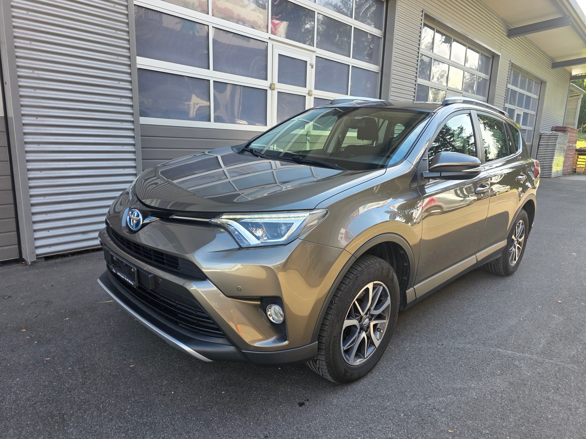 TOYOTA RAV-4 2.5 HSD Sol e-CVT