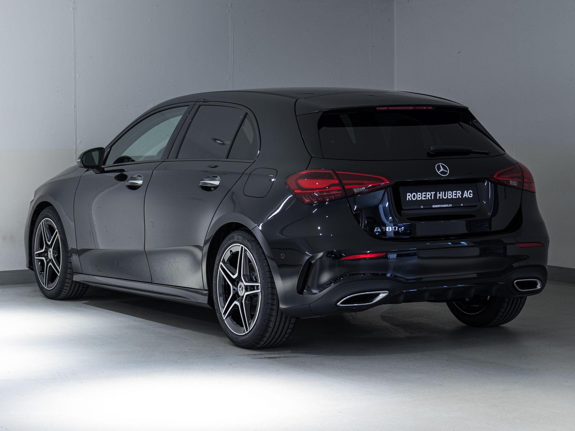 MERCEDES-BENZ A 180 d-image-3