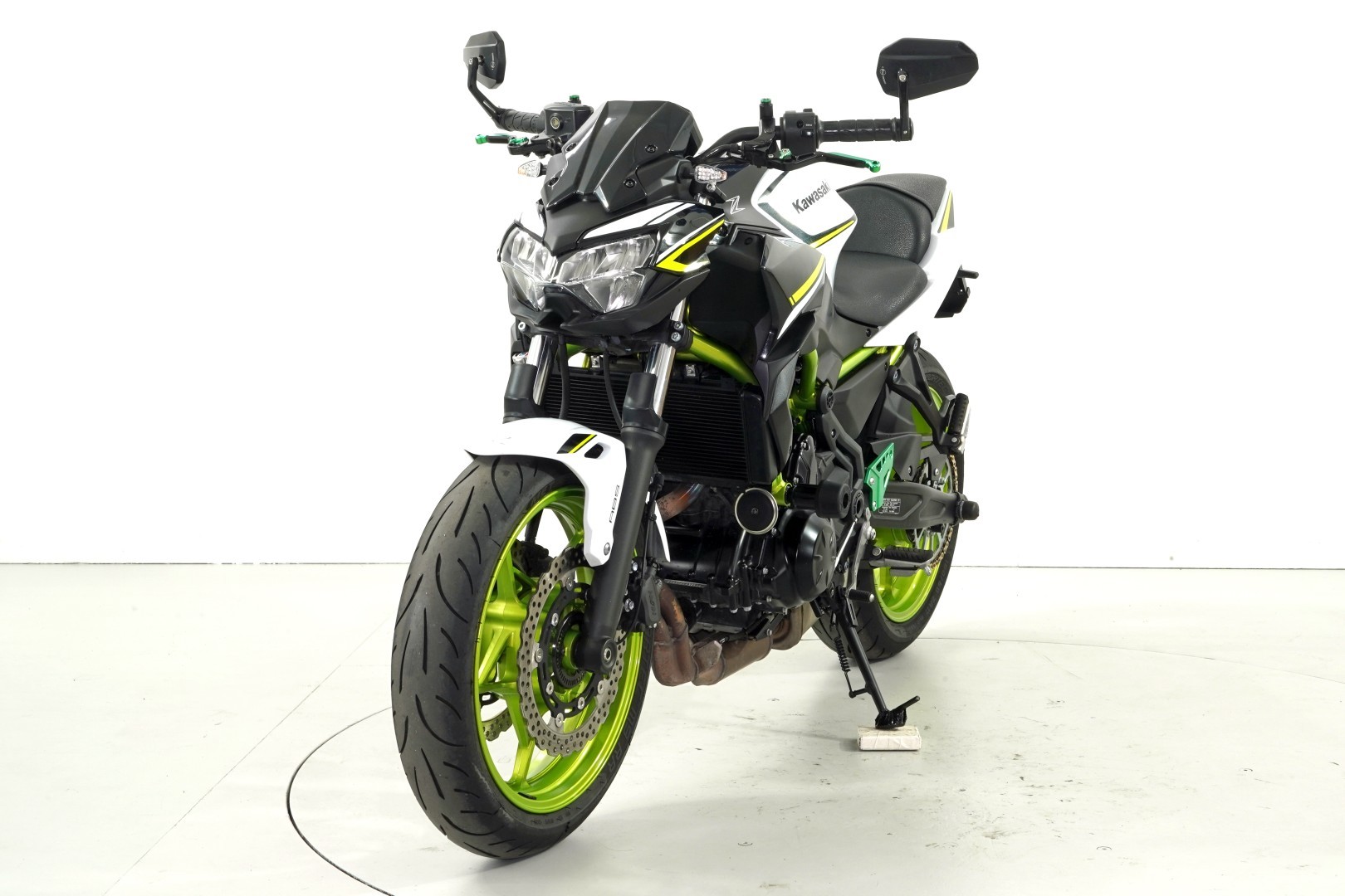 KAWASAKI Z 650 ABS-showroom-element-2