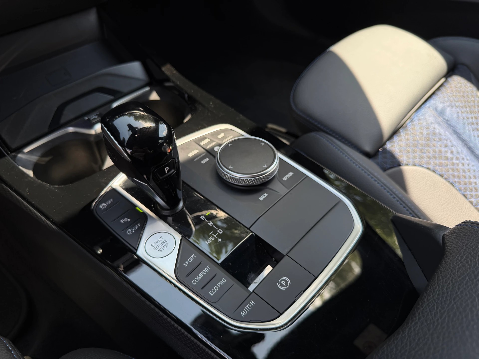 BMW 118d Steptronic M Sport-image-27