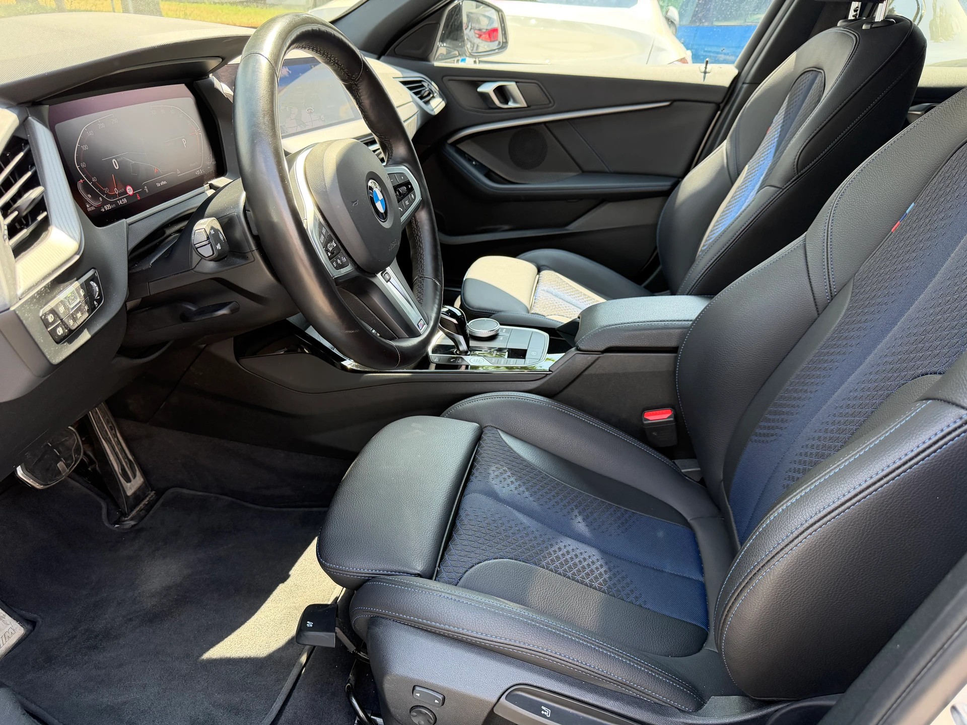 BMW 118d Steptronic M Sport-image-15