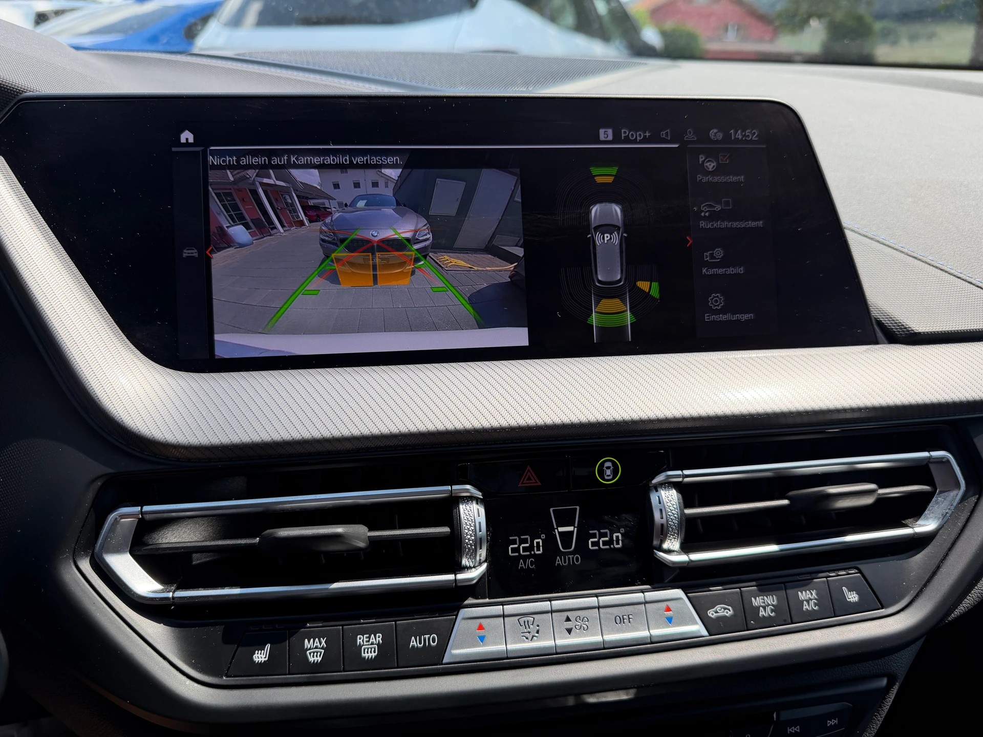 BMW 118d Steptronic M Sport-image-24