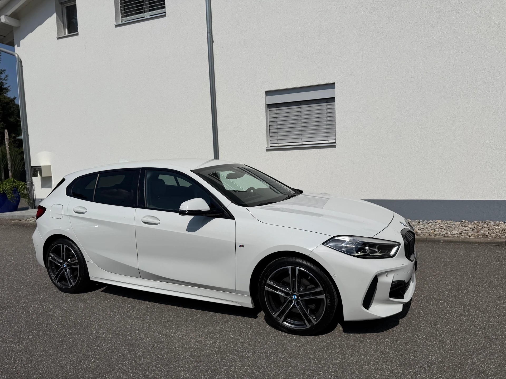 BMW 118d Steptronic M Sport-image-3