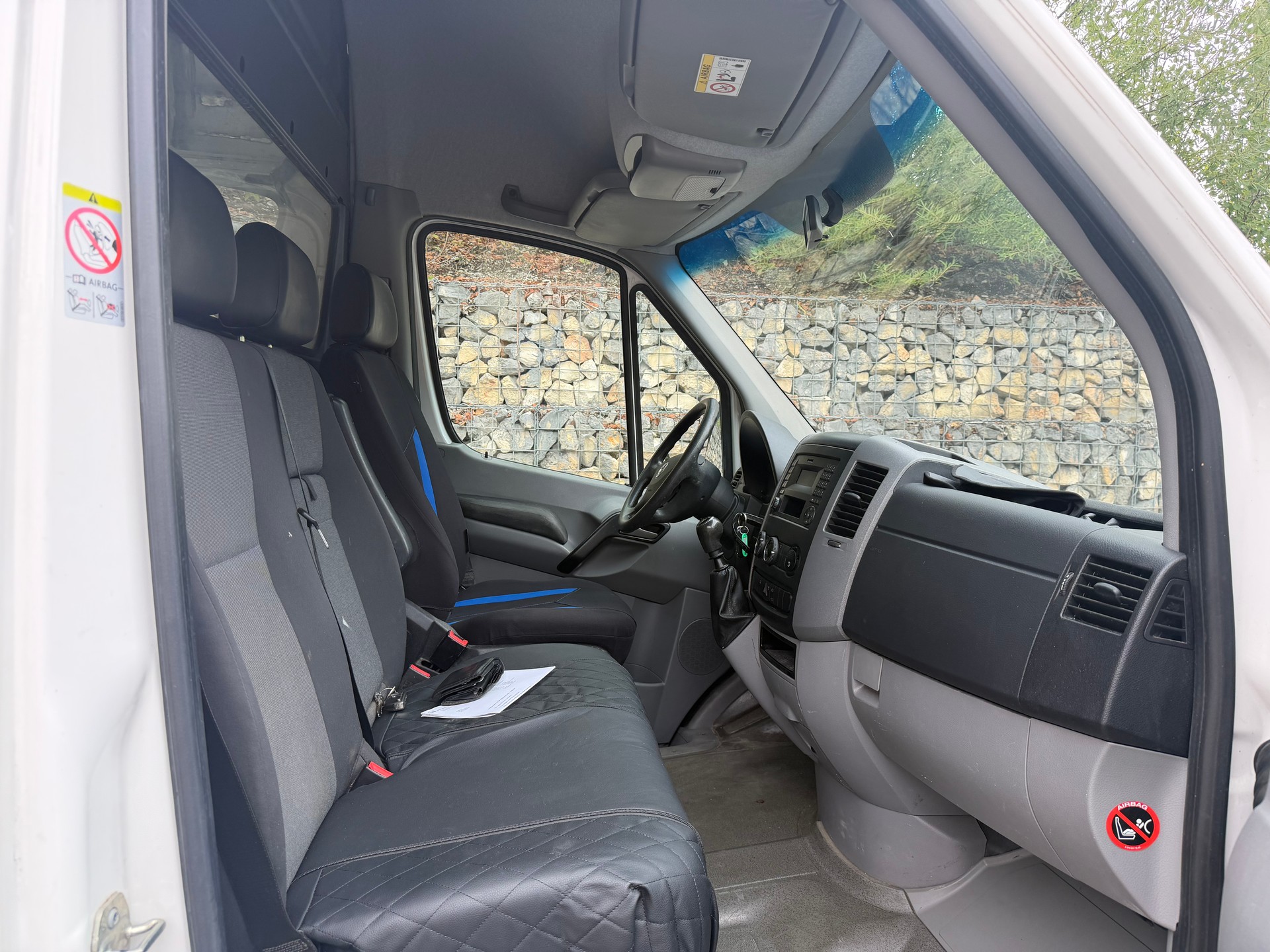 VW Crafter 35 2.0 TDI CR-image-10
