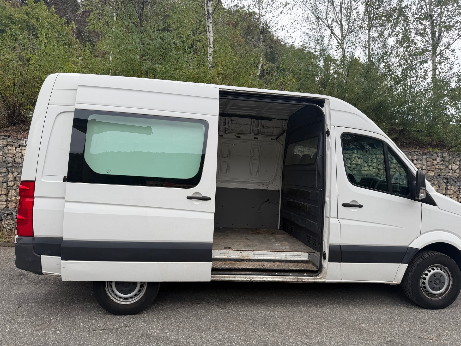 VW Crafter 35 2.0 TDI CR-image-8