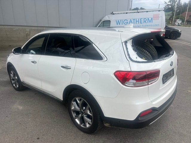 KIA SORENTO-image-5