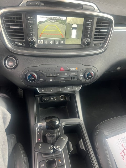 KIA SORENTO-image-6