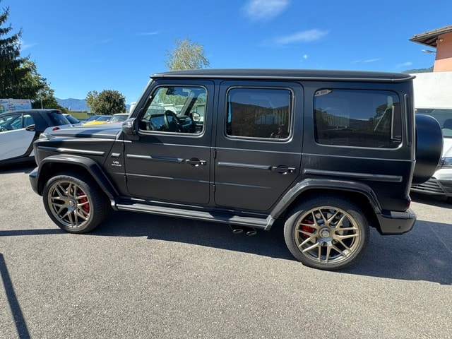 MERCEDES-BENZ G 63 AMG 9G-Tronic-image-2