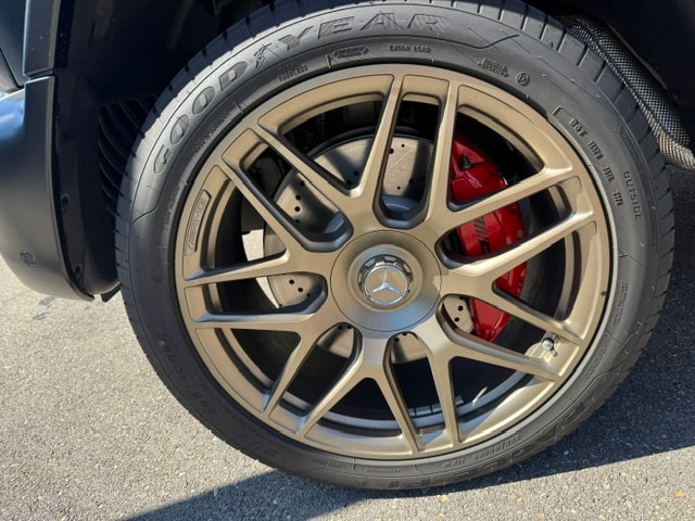 MERCEDES-BENZ G 63 AMG 9G-Tronic-image-7