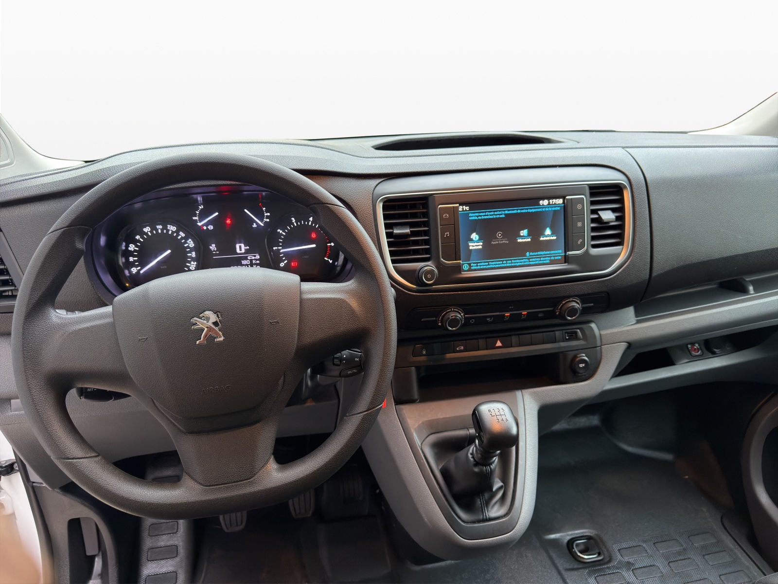 PEUGEOT Expert 2.0 BlueHDi 140 S&S Premium Standard-image-11