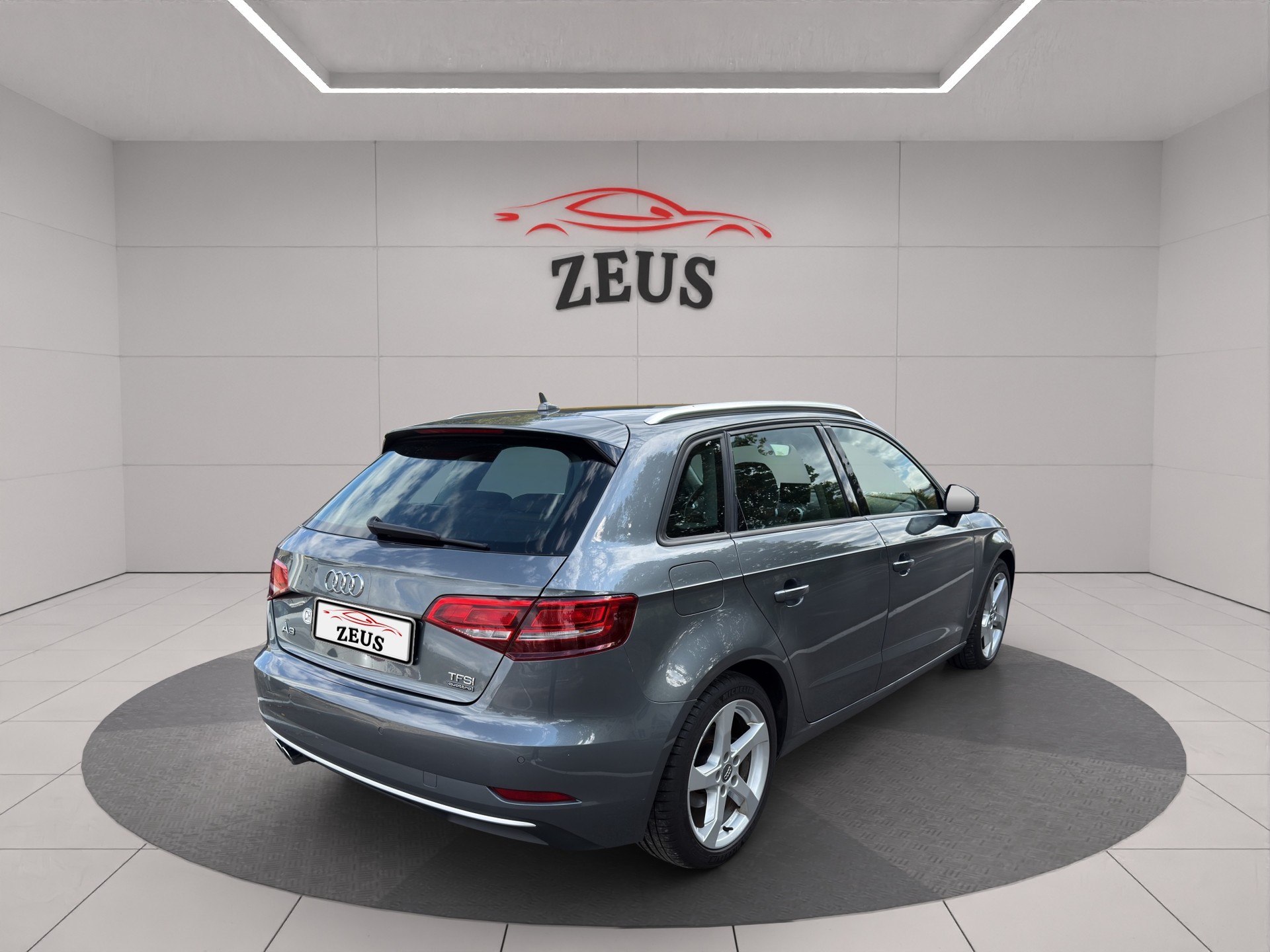AUDI A3 Sportback 2.0 TFSI Sport quattro S-tronic-image-6