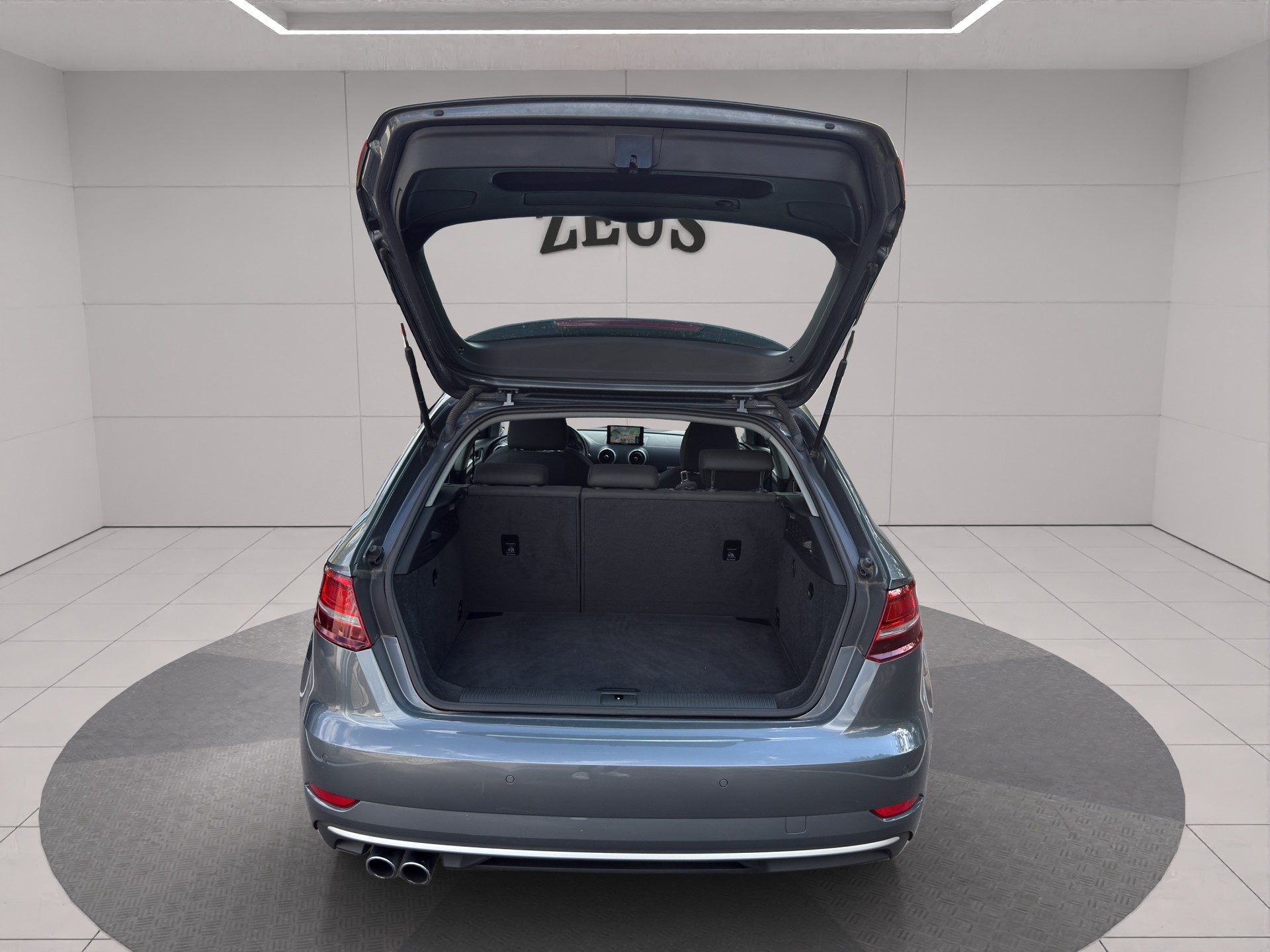 AUDI A3 Sportback 2.0 TFSI Sport quattro S-tronic-image-8