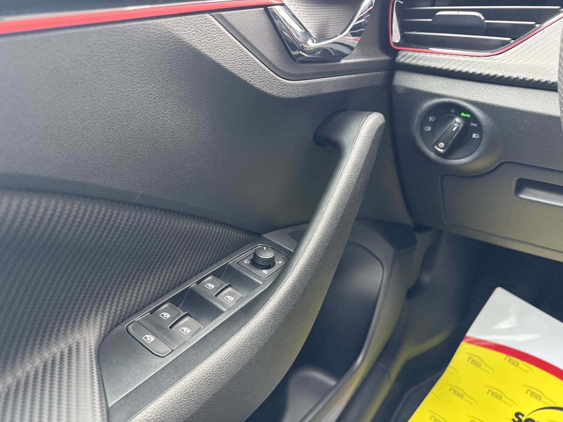 SKODA Scala 1.5 TSi Monte Carlo DSG-Automat-image-15