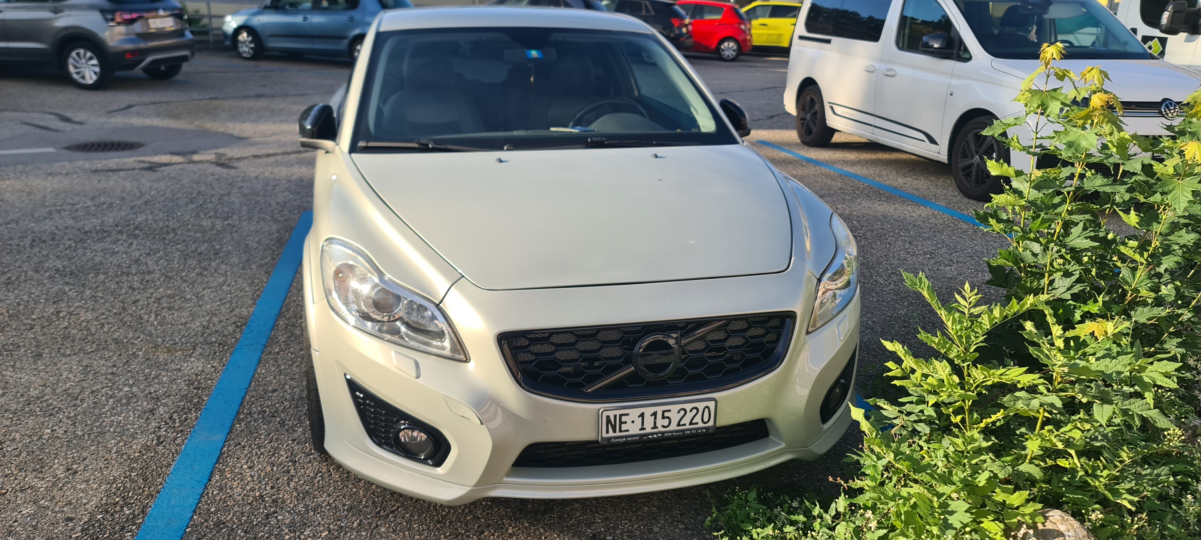 Car photo