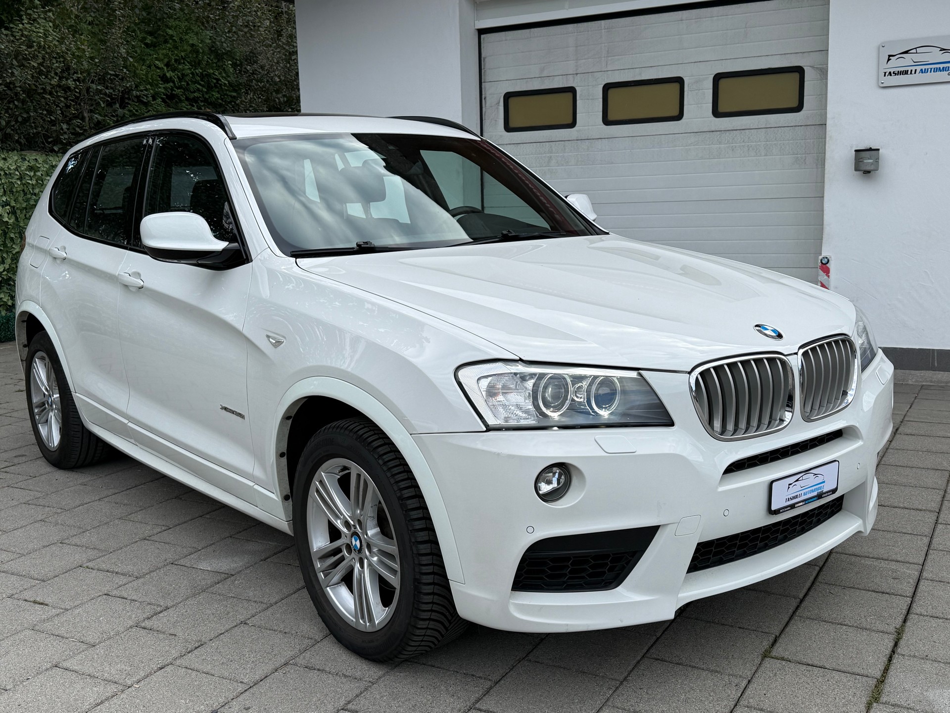 BMW X3 xDrive 35i Steptronic-image-1
