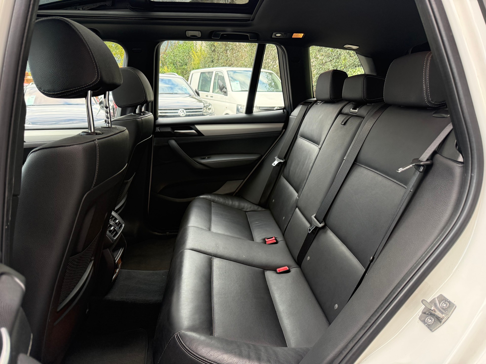 BMW X3 xDrive 35i Steptronic-image-19