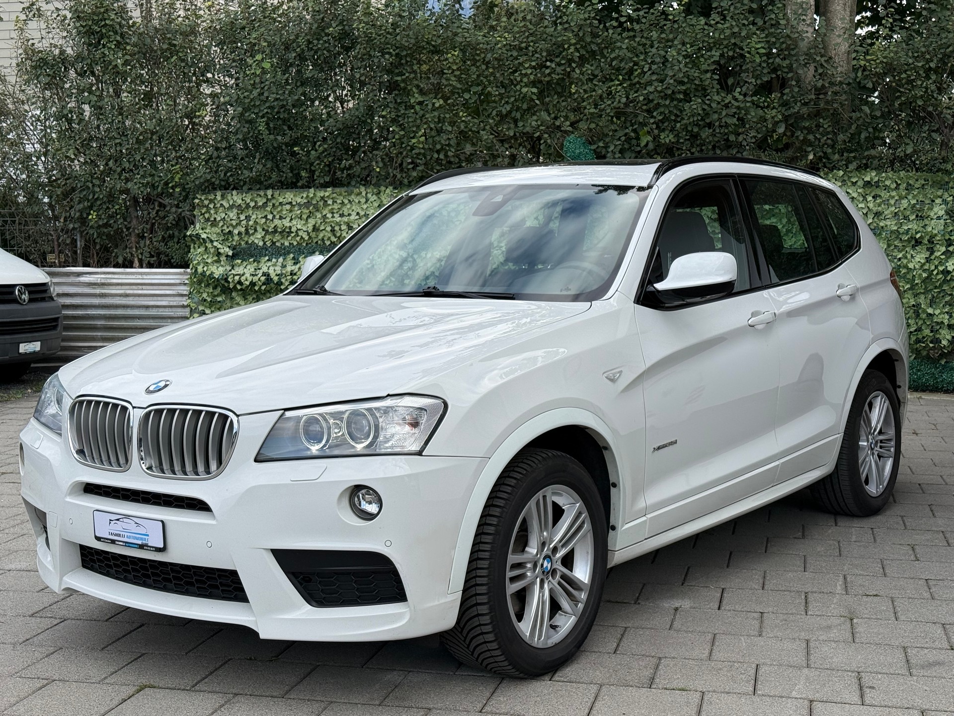 BMW X3 xDrive 35i Steptronic-image-3