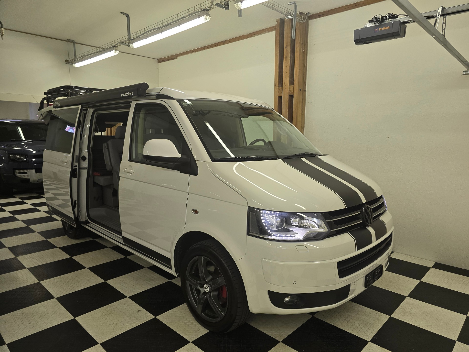 VW T5 California 2.0 TDI Comfortline DSG-image-1