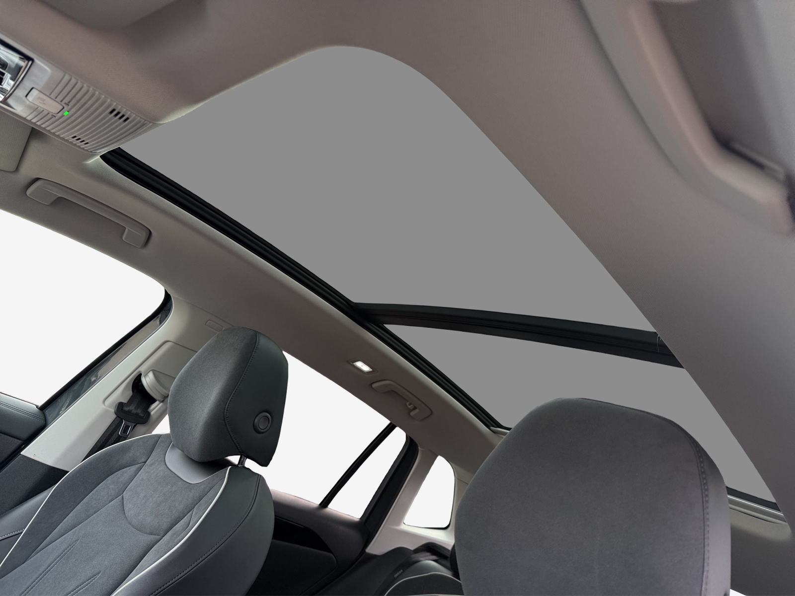 VW Tiguan 2.0 TSI DSG Elegance 4Motion-image-14
