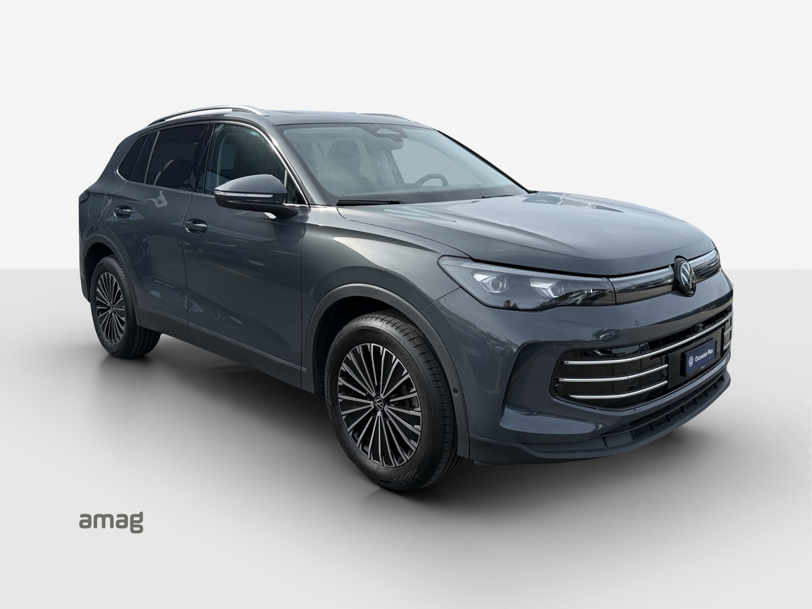 VW Tiguan 2.0 TSI DSG Elegance 4Motion-image-5