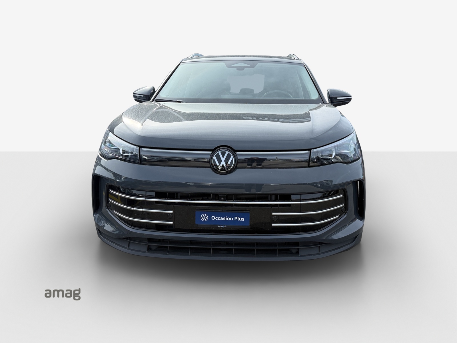 VW Tiguan 2.0 TSI DSG Elegance 4Motion-image-6