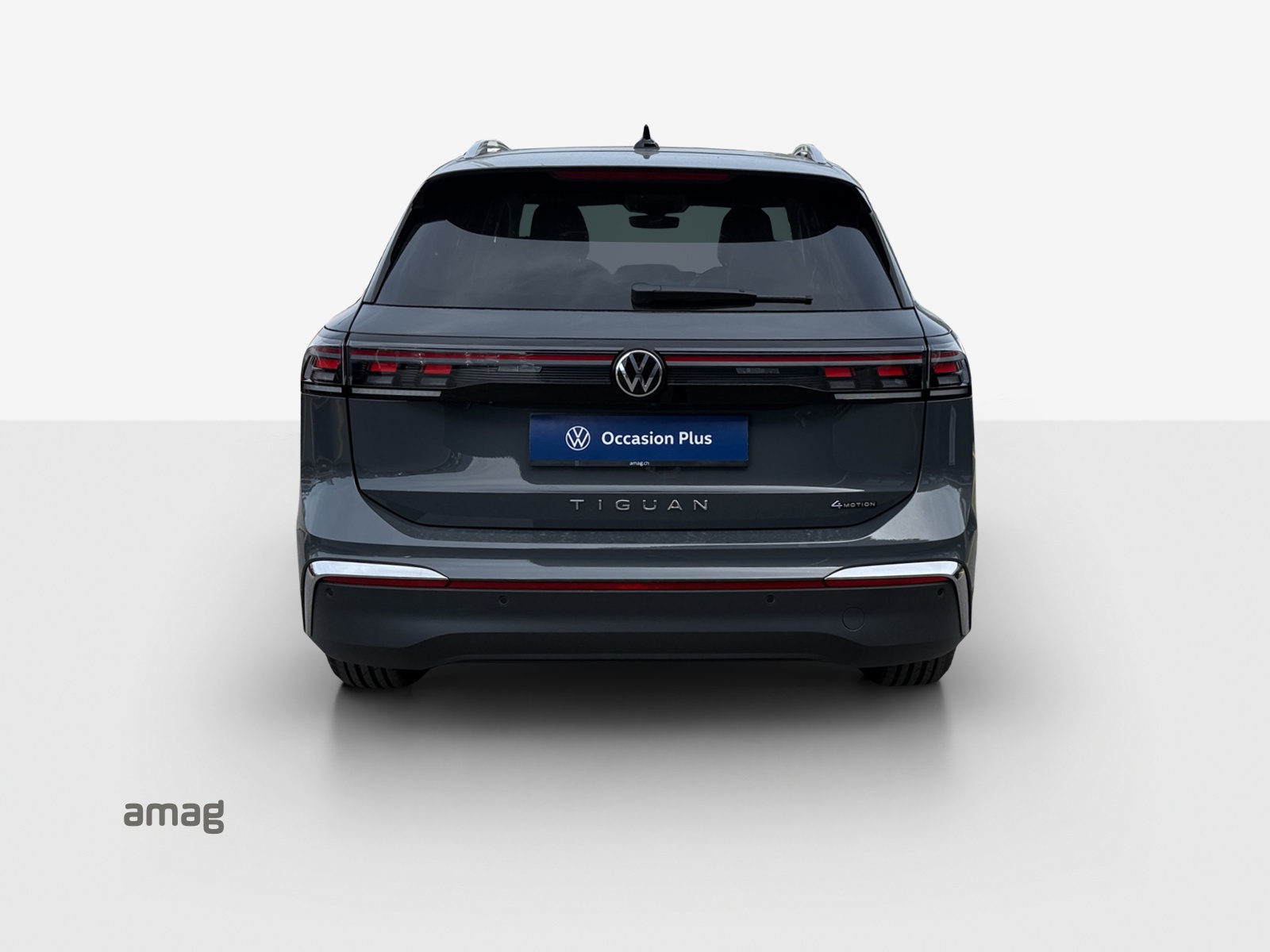 VW Tiguan 2.0 TSI DSG Elegance 4Motion-image-3
