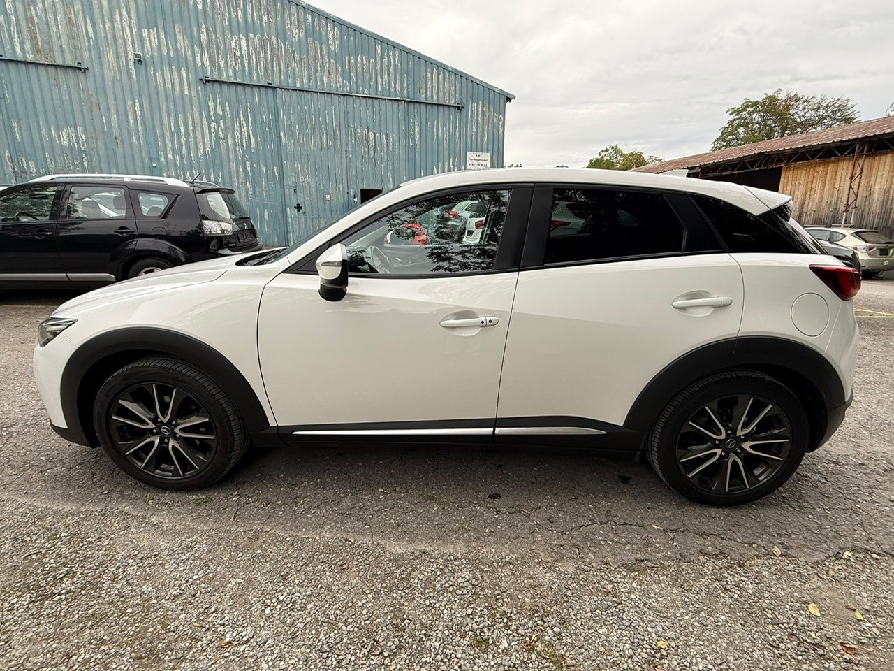 MAZDA CX-3 2.0 Revolution AWD-image-4