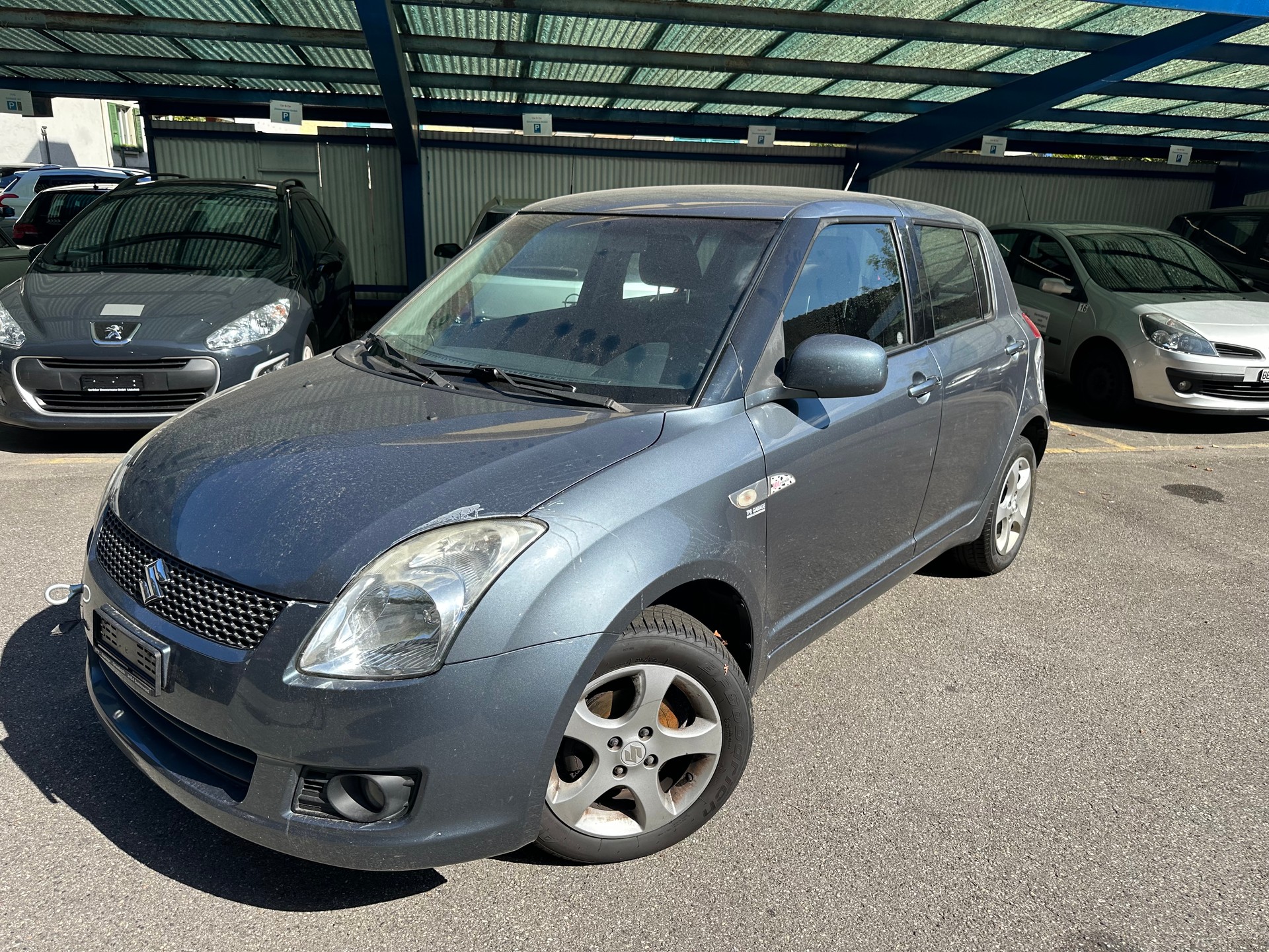 SUZUKI Swift 1.3i 16V GL Top Piz Sulai LE 4x4-image-1