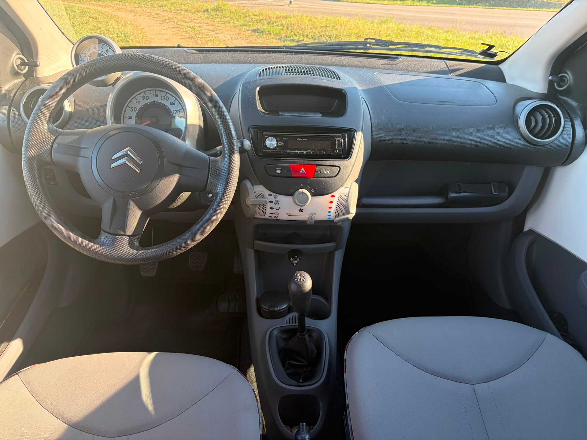 CITROEN 1.0i Seduction-image-3
