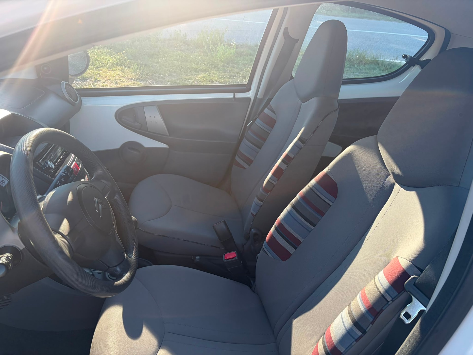 CITROEN 1.0i Seduction-image-4