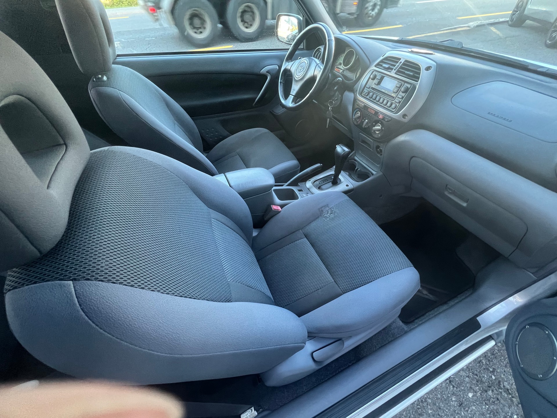 TOYOTA RAV-4 2.0 16V Linea Sol-image-10