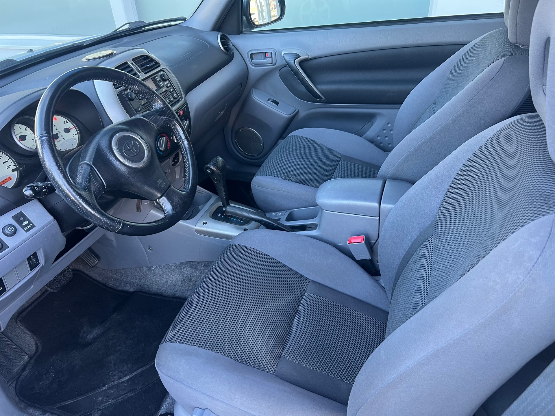 TOYOTA RAV-4 2.0 16V Linea Sol-image-7