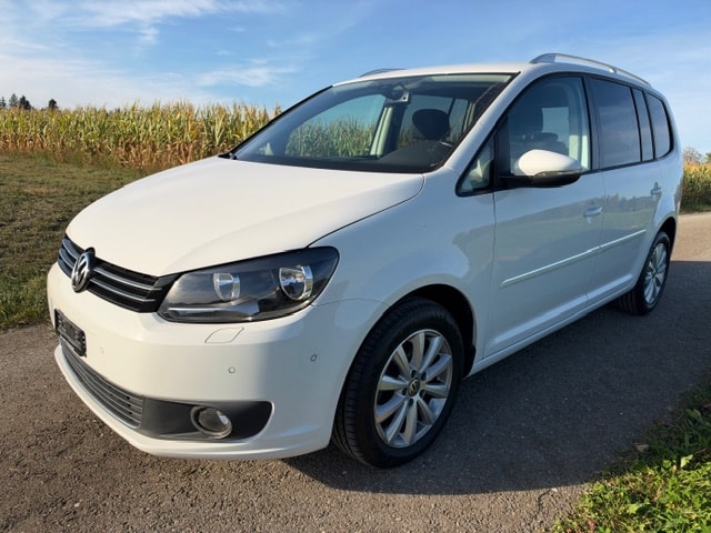 VW Touran 2.0 TDI Highline DSG-image-1