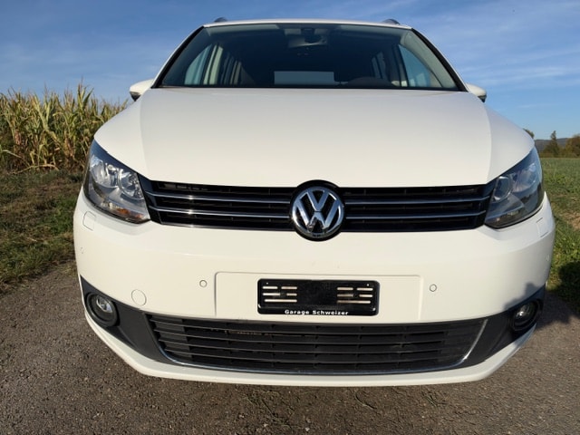 VW Touran 2.0 TDI Highline DSG-image-8